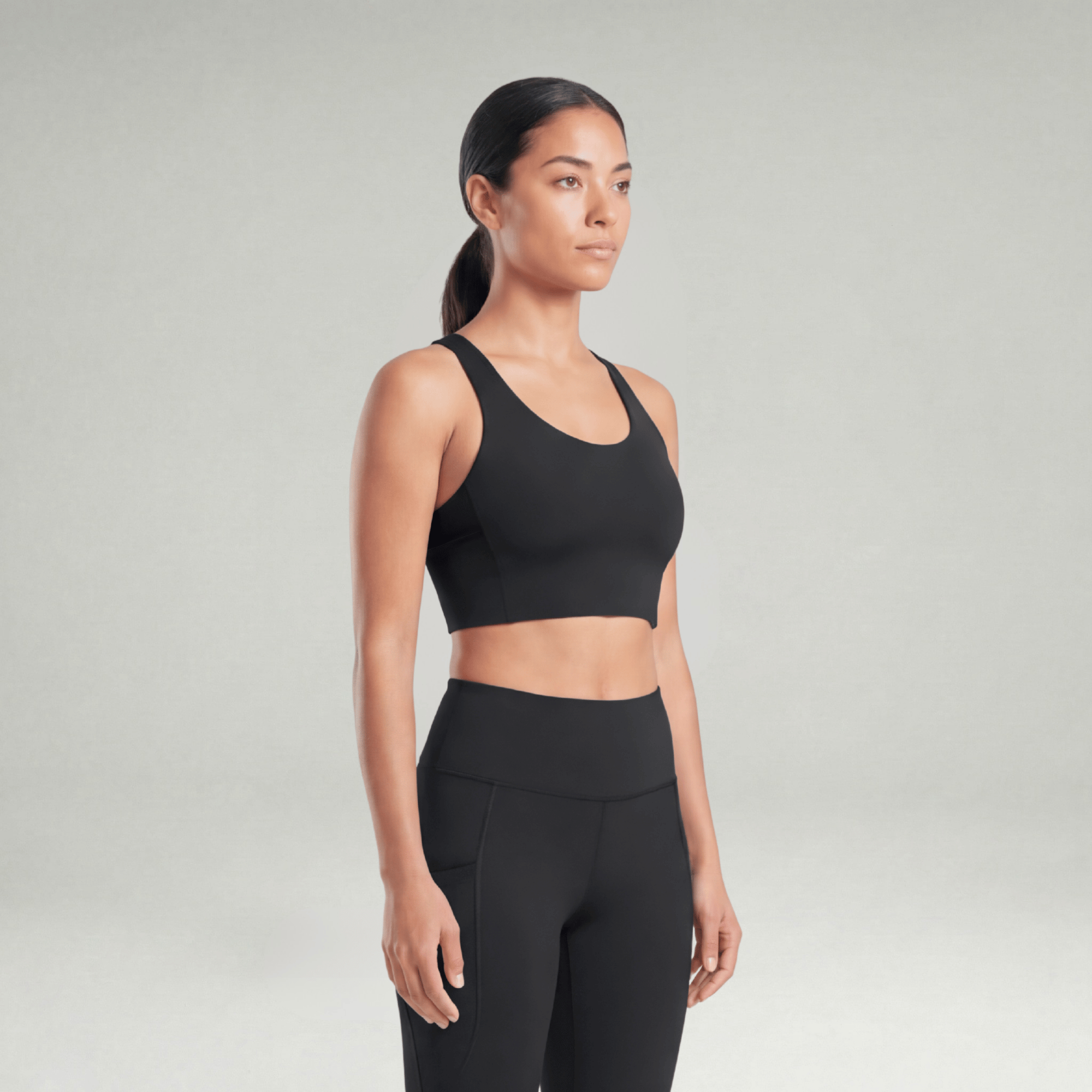 W Performance Crop