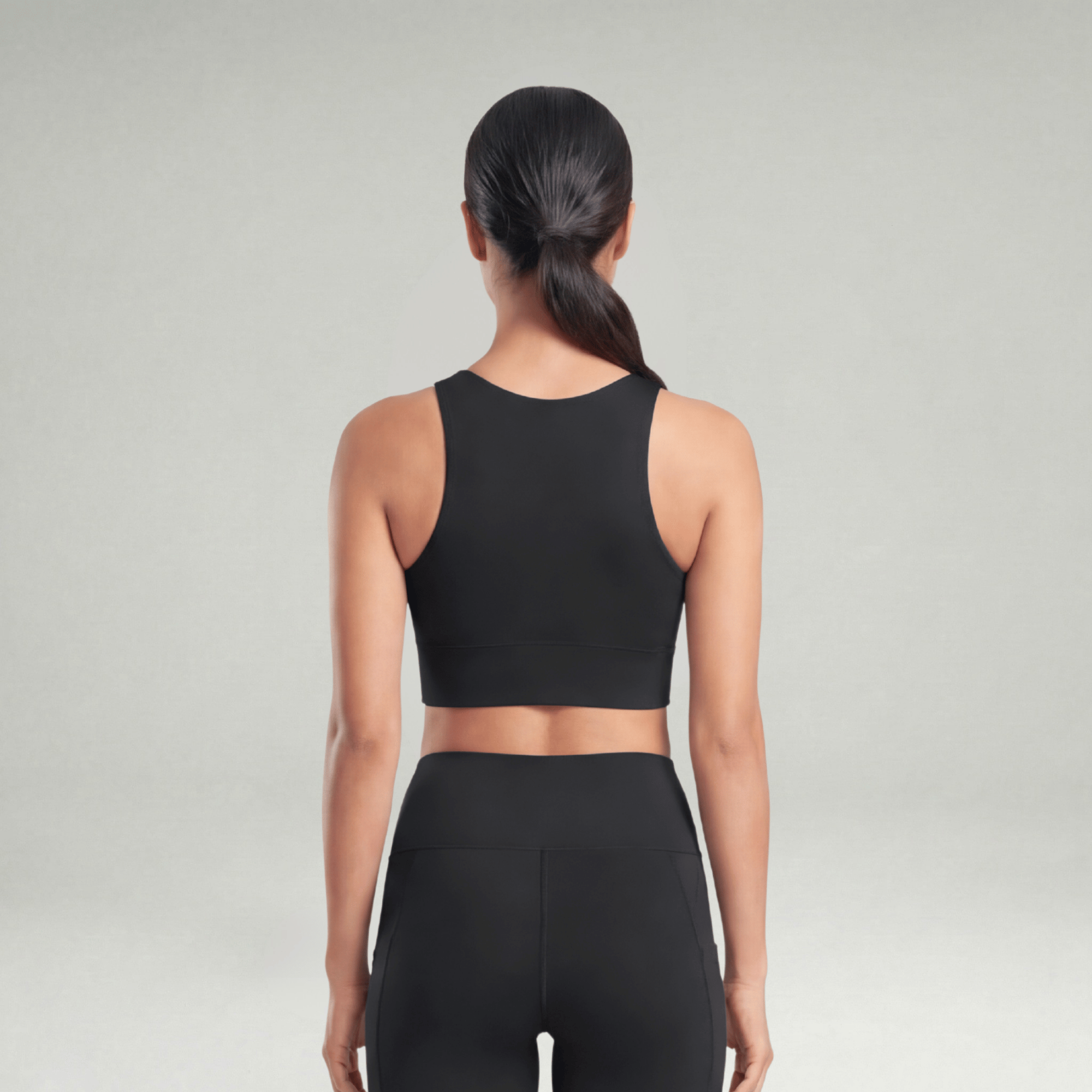 W Performance Crop